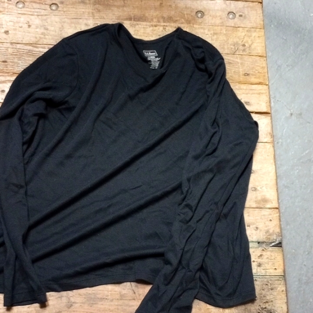Long sleeve t-shirt